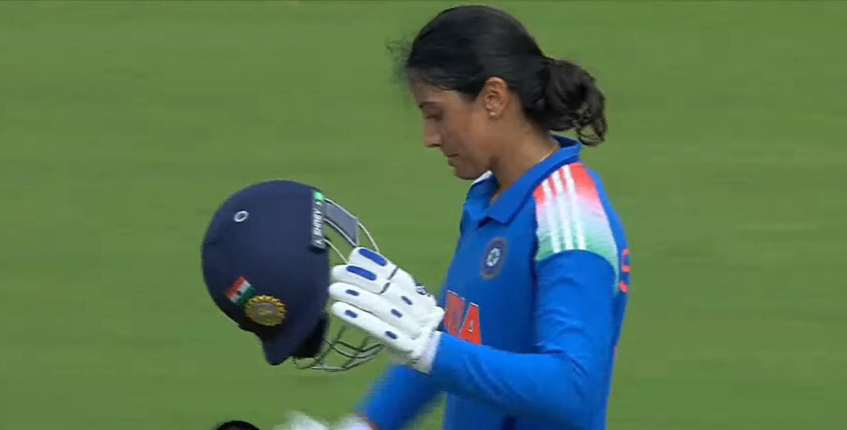 Social media pic खेलते हुए